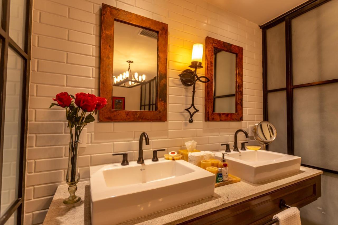 Luxurious Suites With Private Balconies, Vista Encantada Resort, Spa & Retreat Cabo San Lucas Esterno foto